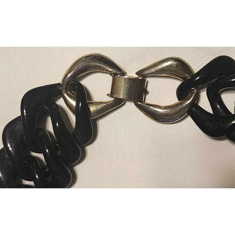 Vintage Genuine Black Lucite Chunky Curb Link Necklace Made In Hong Kong